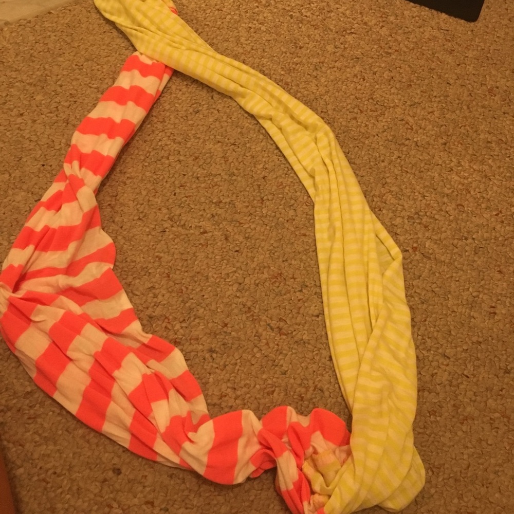 Infinity scarf