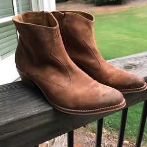 Diba True Brown ankle boots