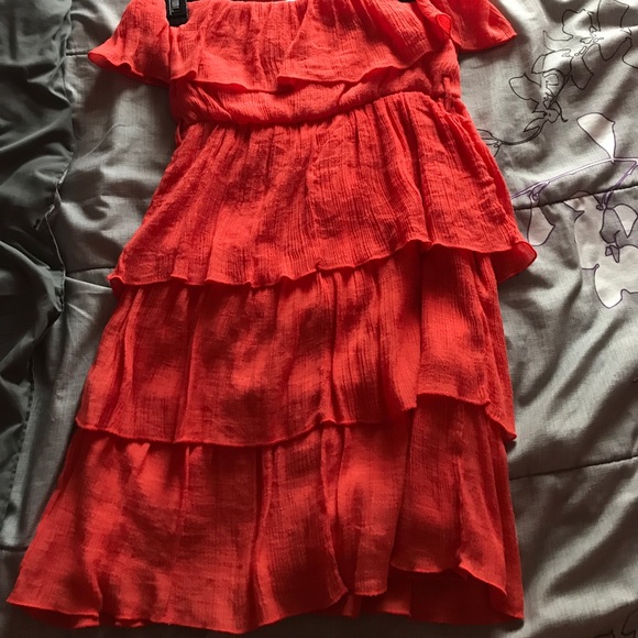 Warm toned dress - Picture 1 of 3