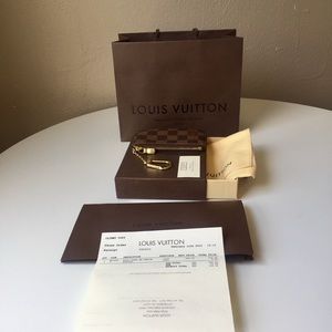 Louis Vuitton Damier Ebene Key Pouch