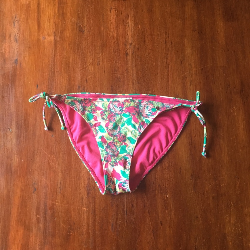 Rose printed bikini bottoms
