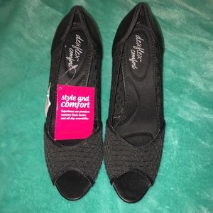 Super Comfy Black High Heels!