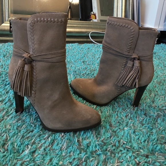 Coach suede heeled boots - Picture 2 of 3