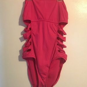Kenneth Cole Reaction hot pink one piece Swimsuit