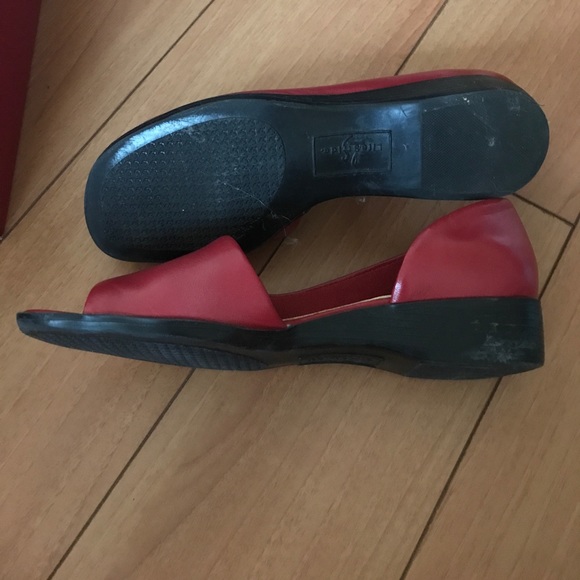 Shoes - Picture 2 of 2