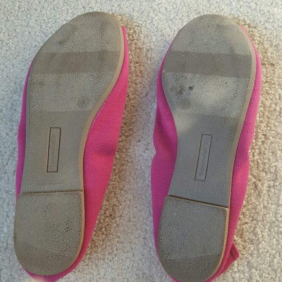 Fuschia Open Toe Shoes - Picture 3 of 3