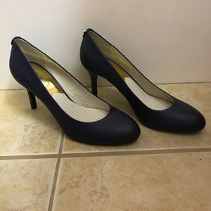 Michael Kors Navy Leather Heels NWOT