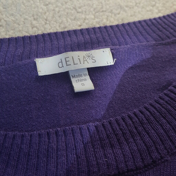 Thin Purple Sweater - Picture 3 of 4