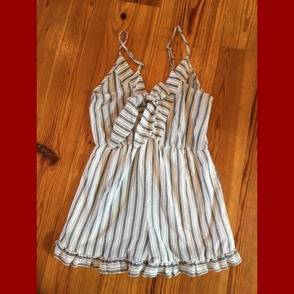 Adorable Romper!!! - Picture 2 of 3