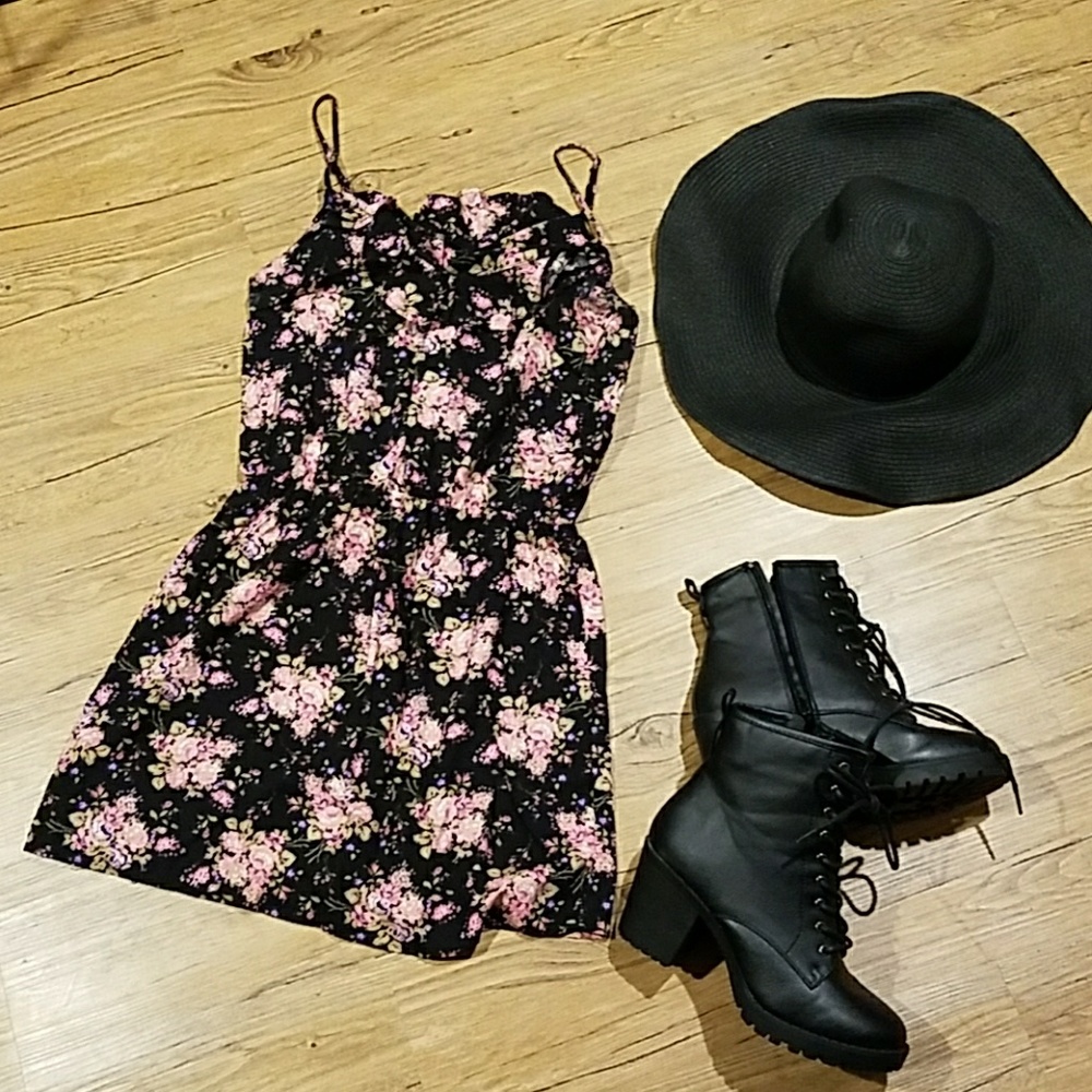 Cute floral dress🌼🏵