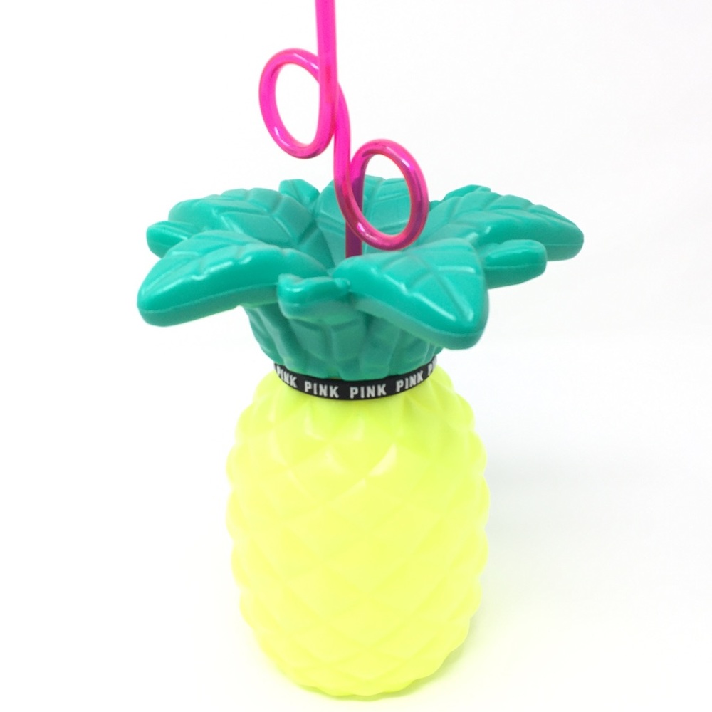 New VS Pink Drink Cup