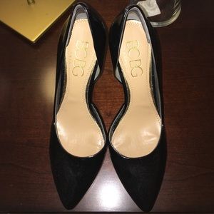 BCBG Black Pumps Size 8
