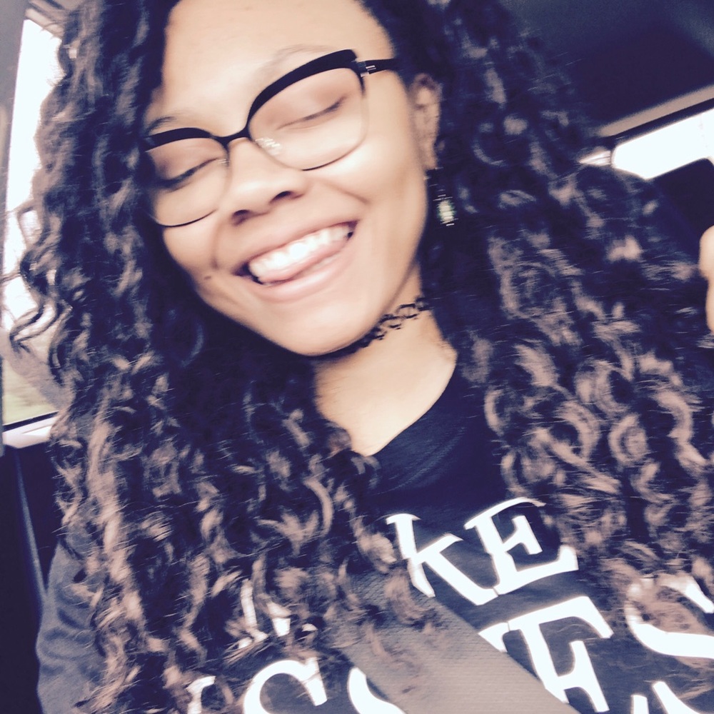 Meet your Posher, Jade