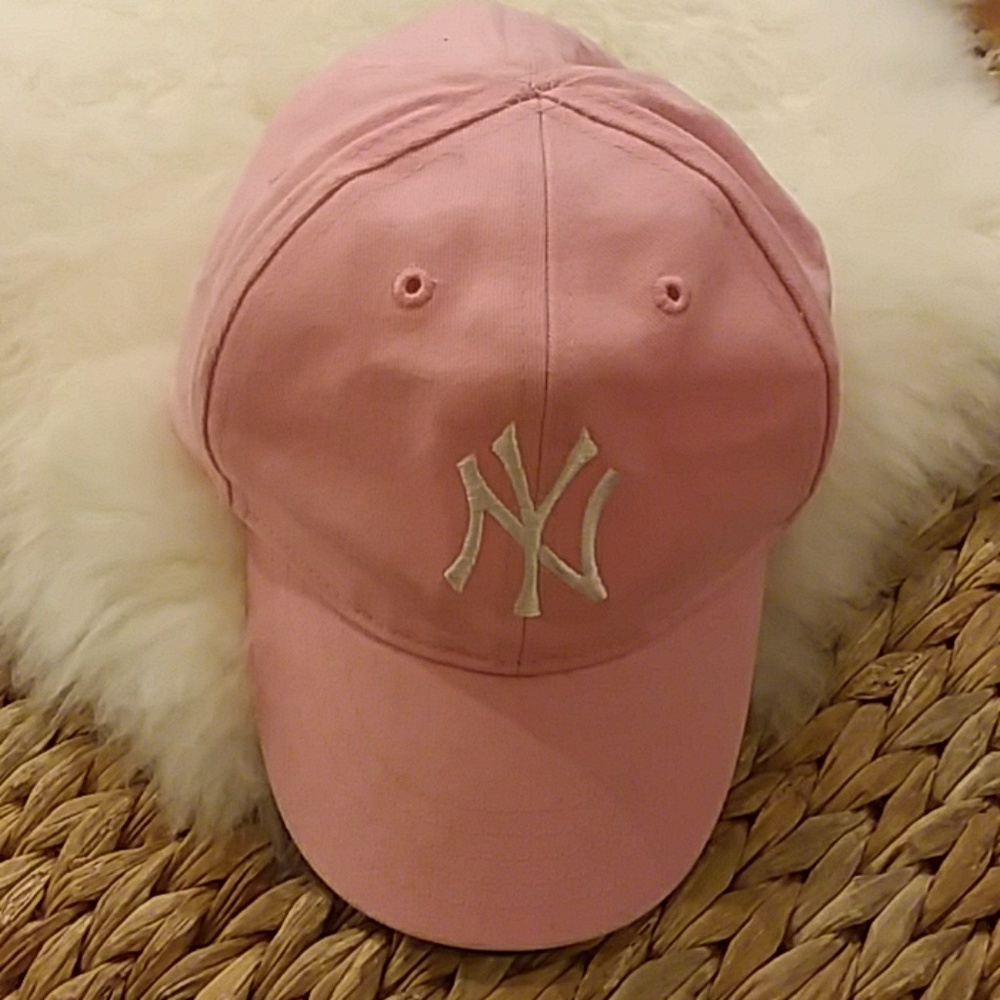 Pink Yankees Cap