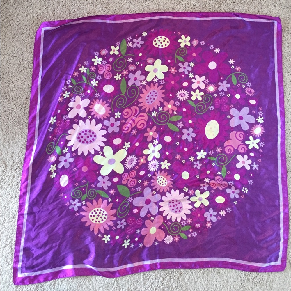 Square scarf