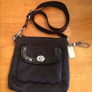 Small Coach crossbody