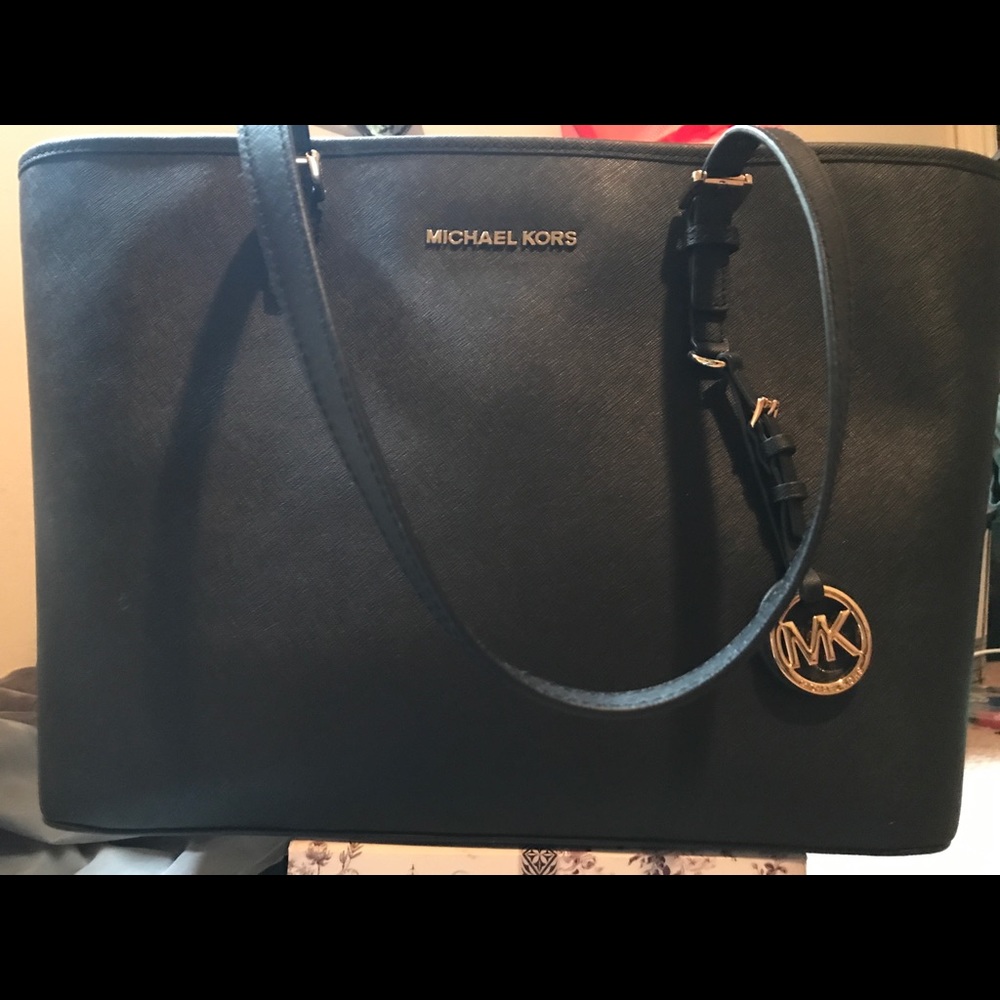 Michael Kors top zip med  tote