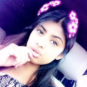 Meet your Posher, Lizbeth