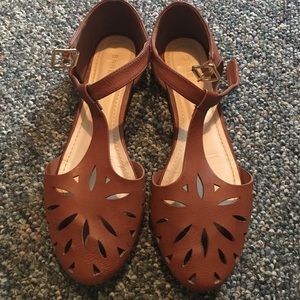 modcloth ankle cutout sandal/flat