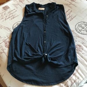 Hollister- tie tank top