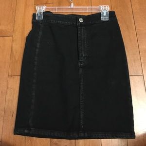 Black mini skirt from American Eagle