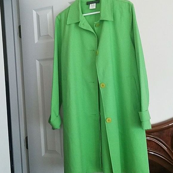 Coat - Picture 2 of 2