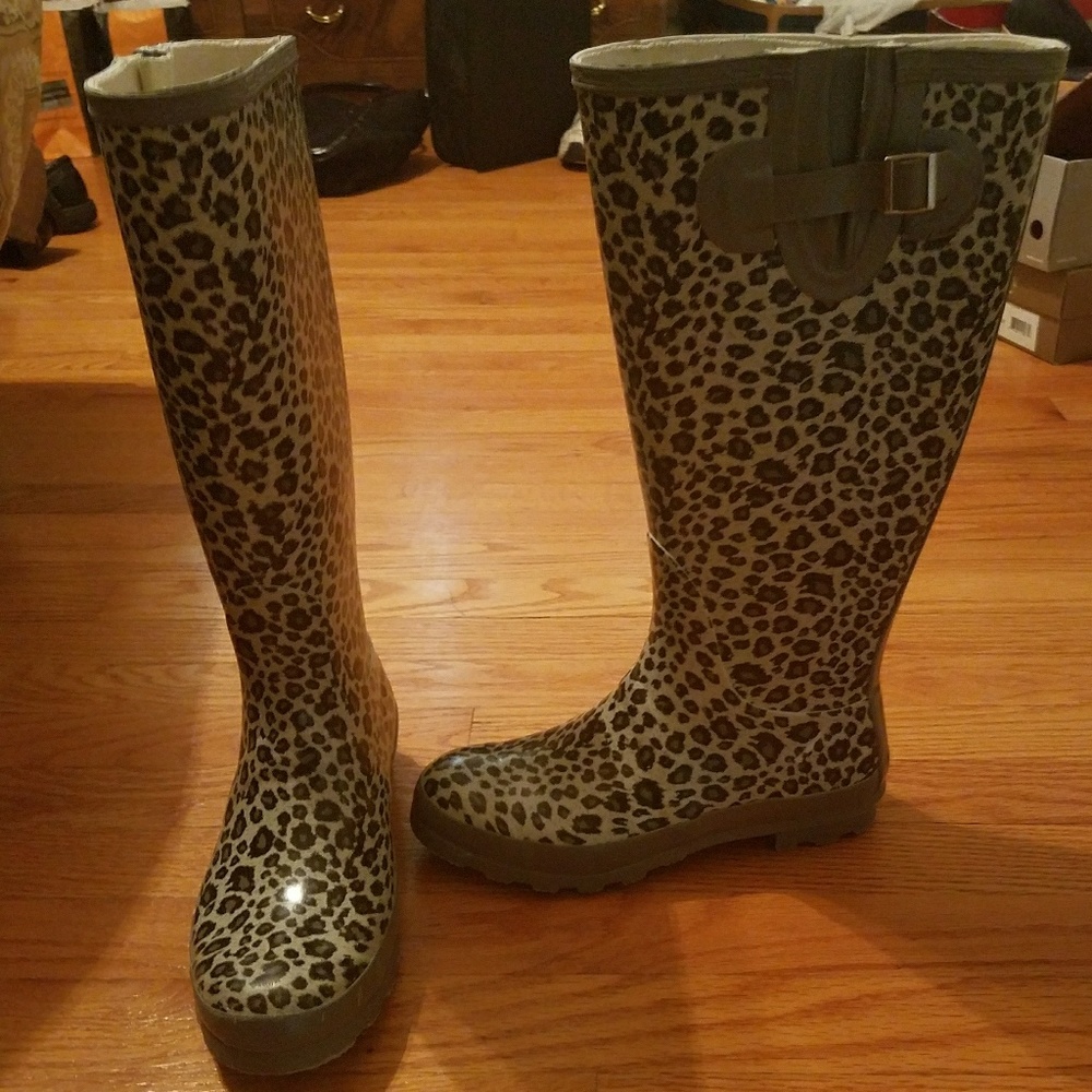 Women's rubber boots