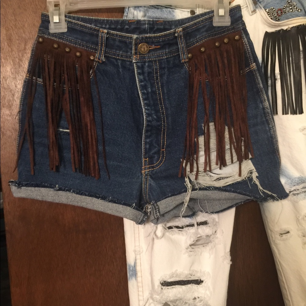 Vintage jordache jeans with fringe