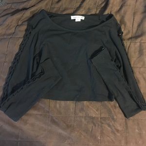 Long sleeve crop top!
