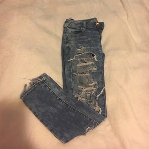 American eagle distressed denim