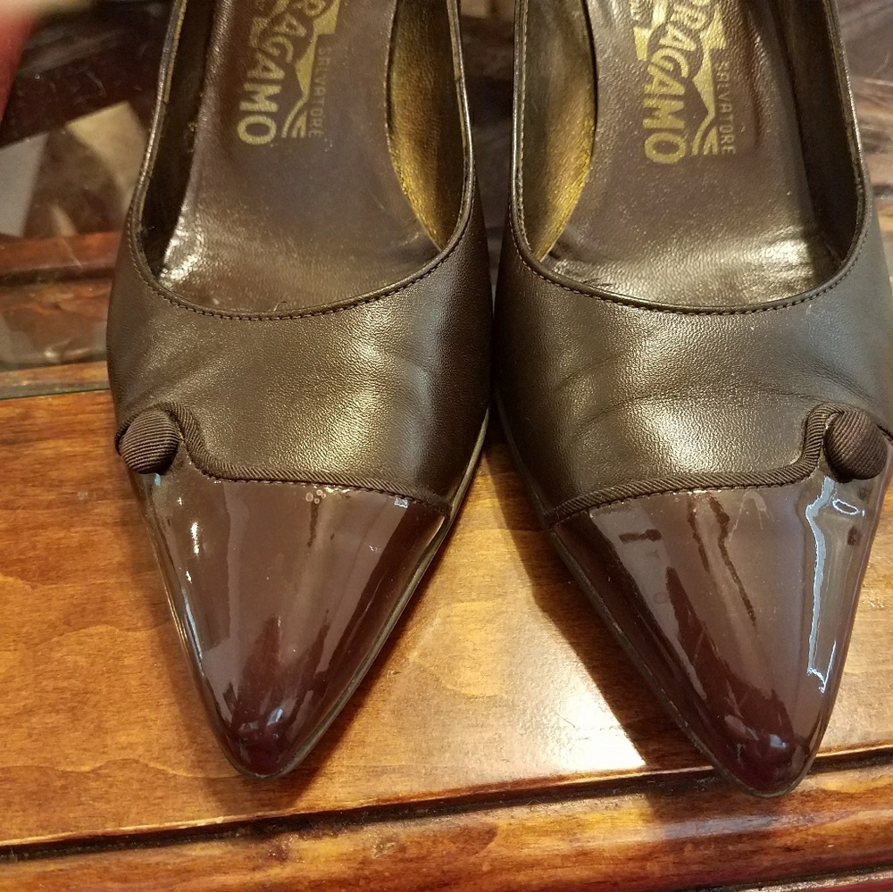 Ferragamo Brown pumps