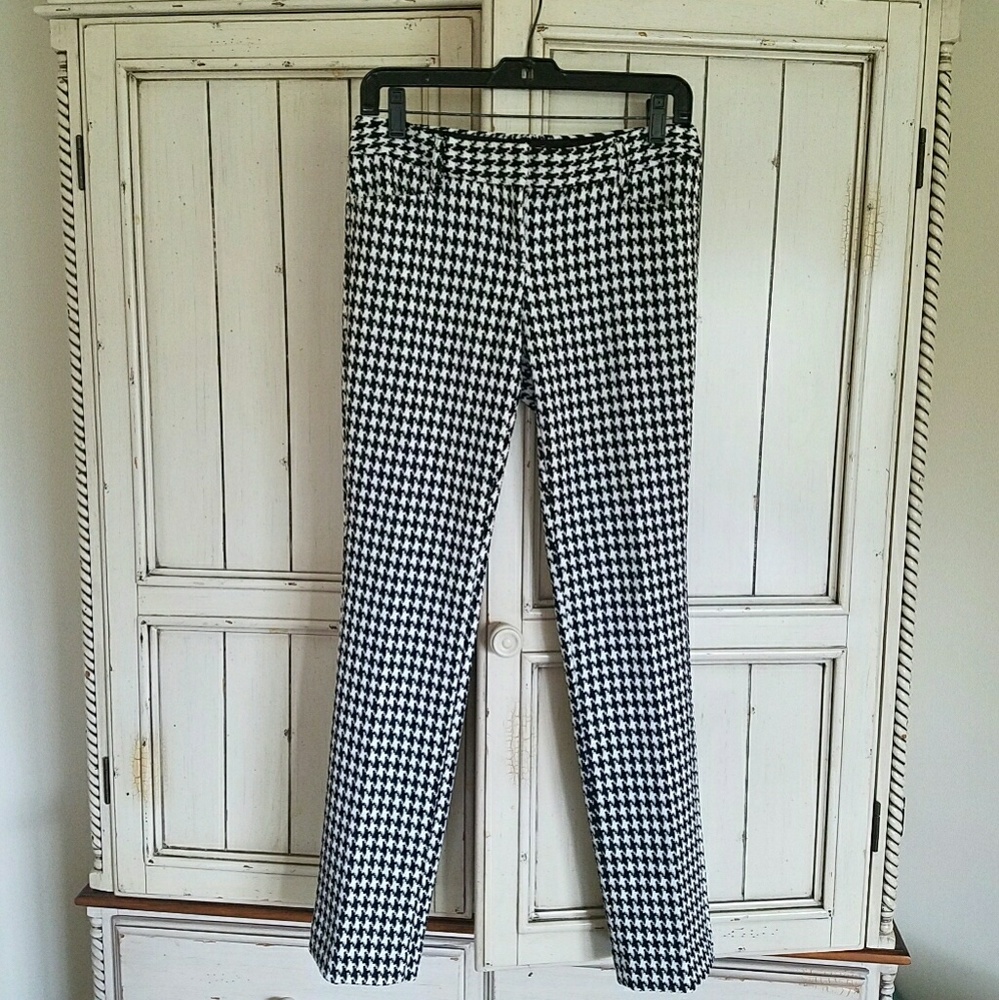 NWOT Express Houndstooth Columnist Dress Pant