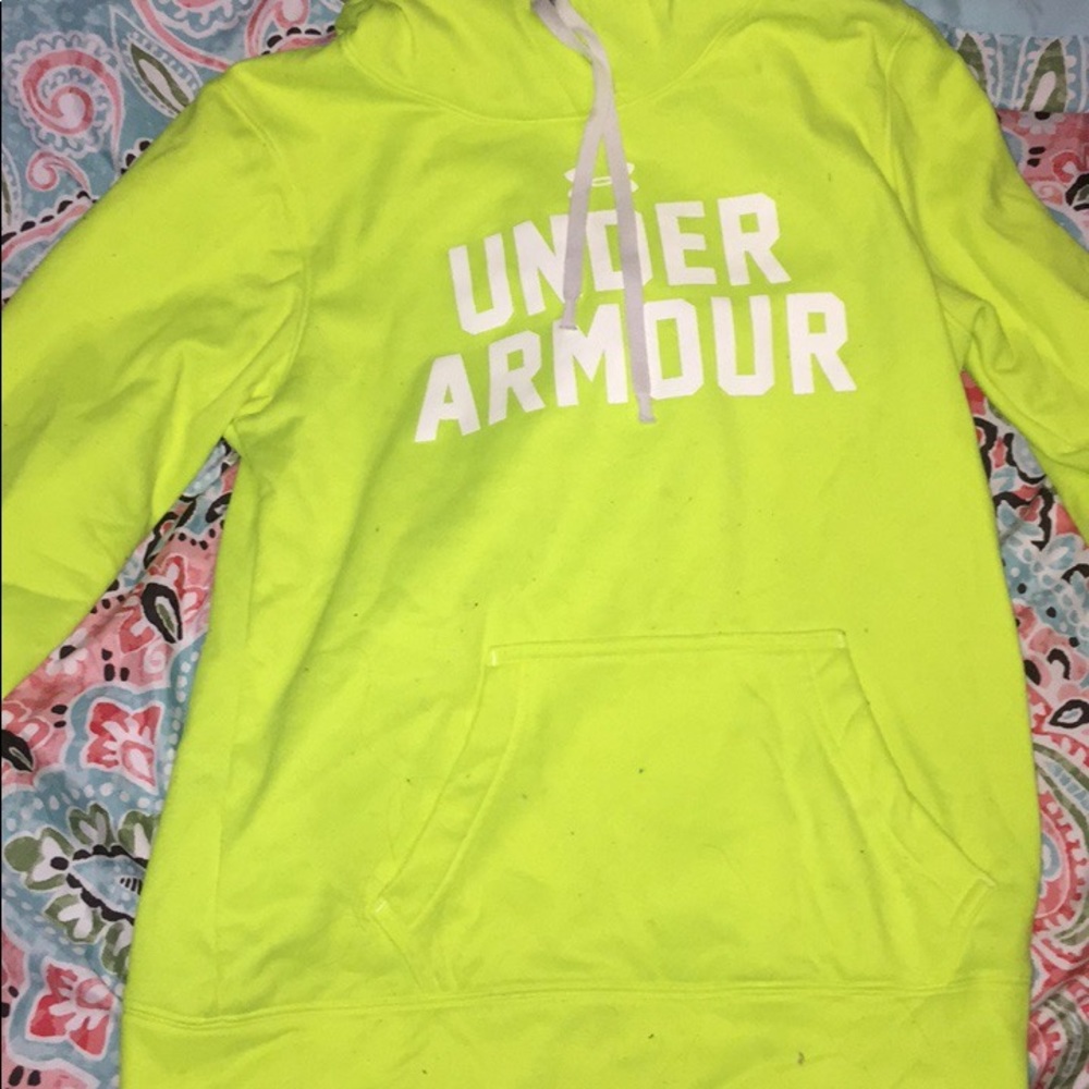 Under armour sweatshirt