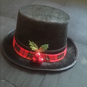 Holiday hat