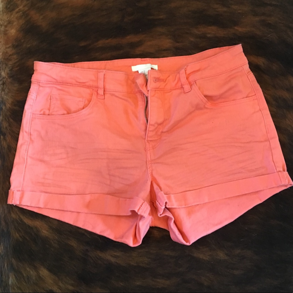 H&M Coral Shorts