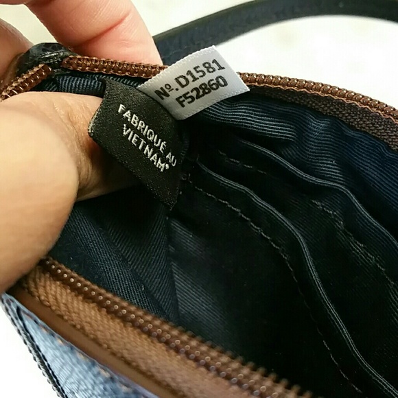 Coach Wristlet - Picture 4 of 5