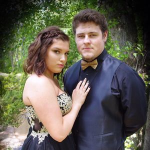 Meet your Posher, Kenzi