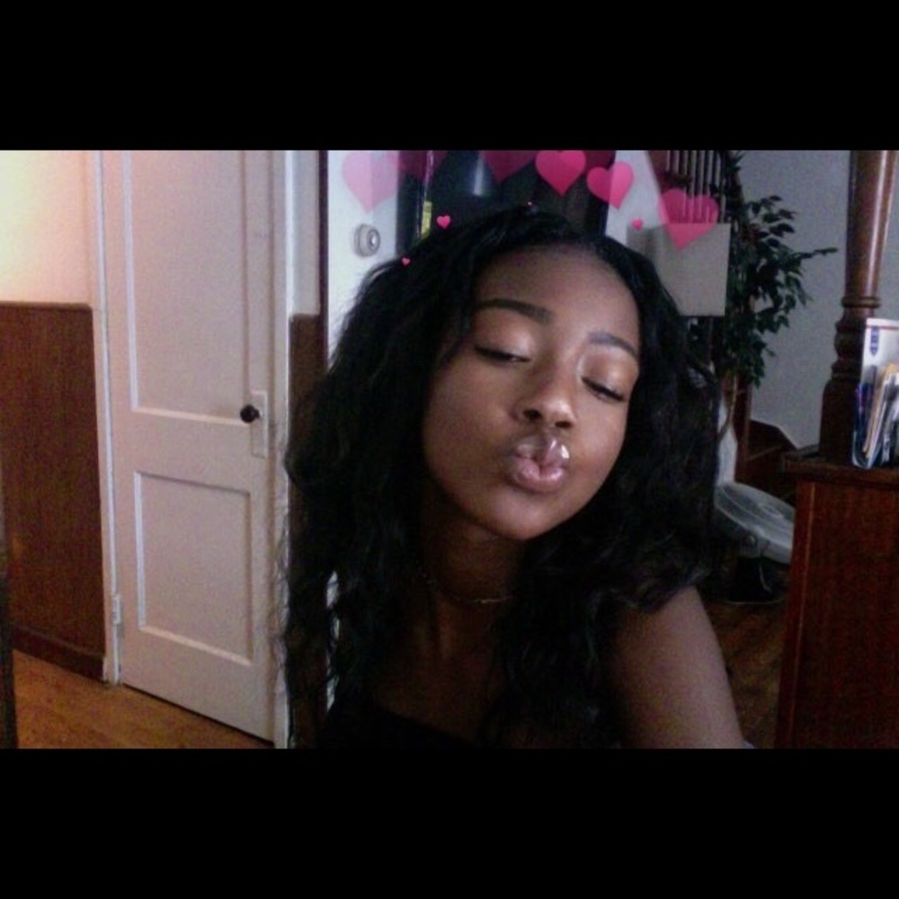 Meet your Posher, Kori