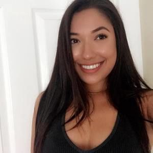 Meet your Posher, Monica