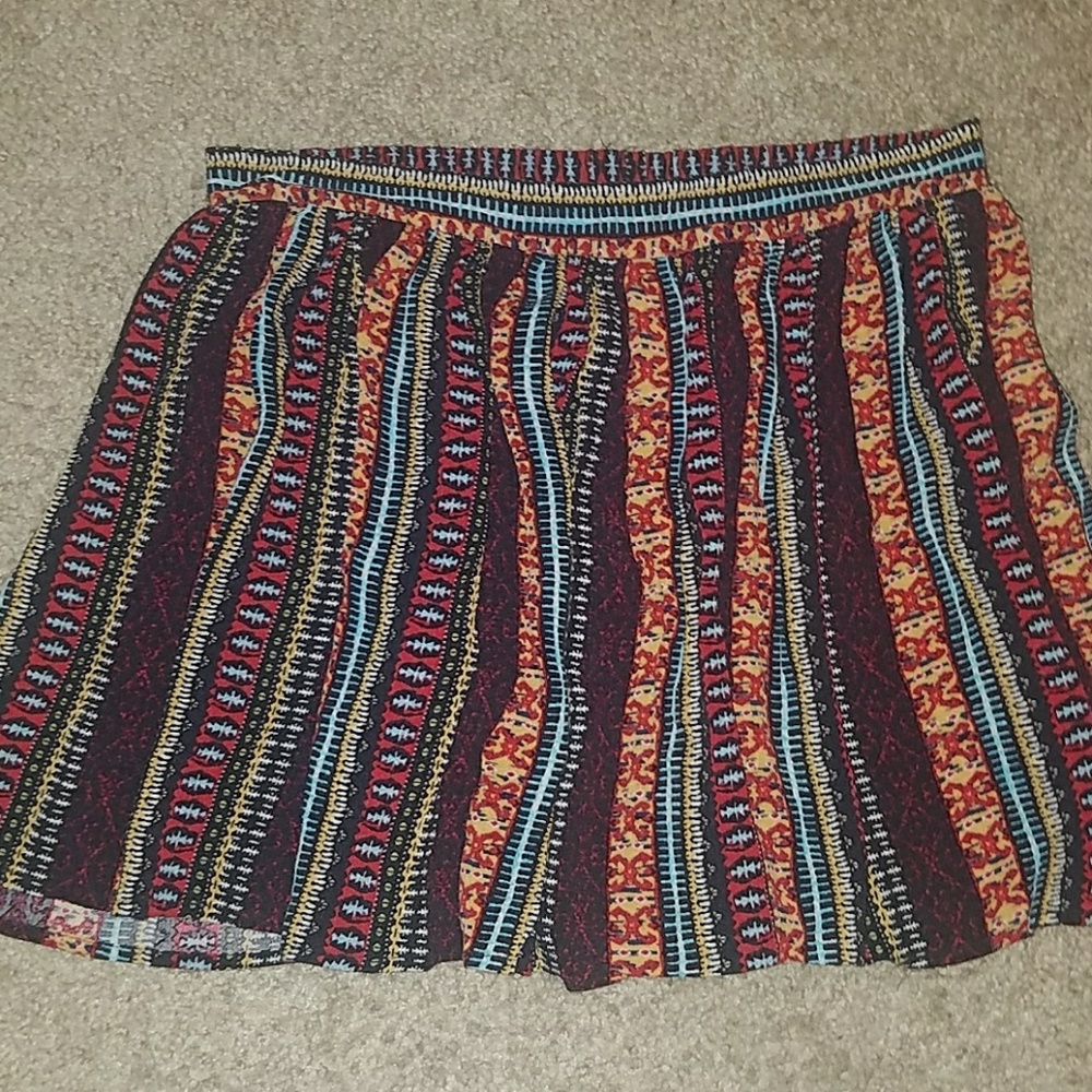 Forever 21 Multicolored Boho skirt M