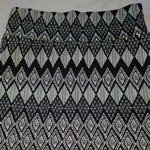 Lularoe Cassie skirt
