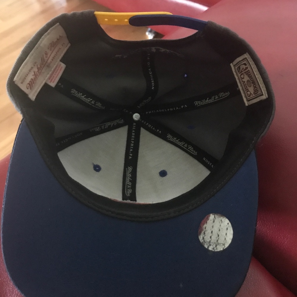 Nuggets hat SnapBack - Picture 2 of 3