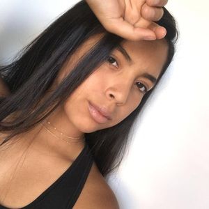 Meet your Posher, Karina