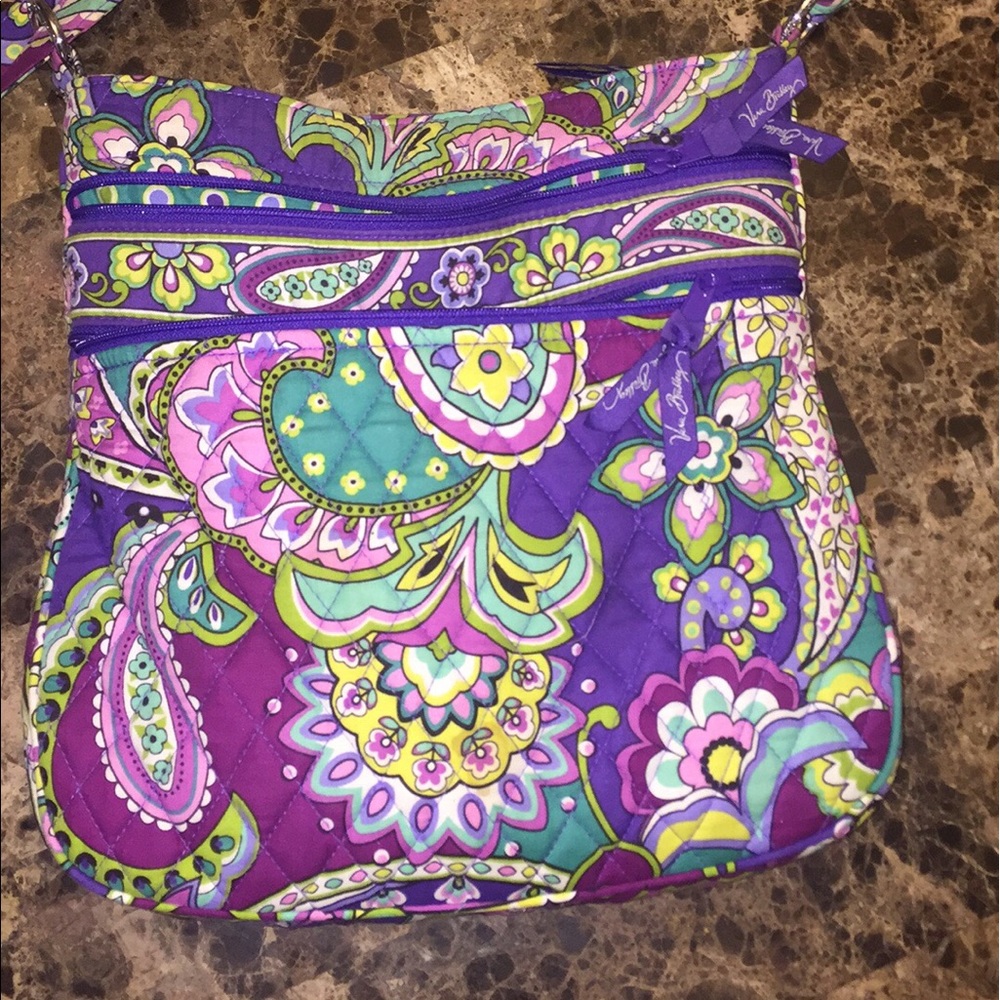 Like New Vera Bradley Bright Purple Paisley Bag!❤
