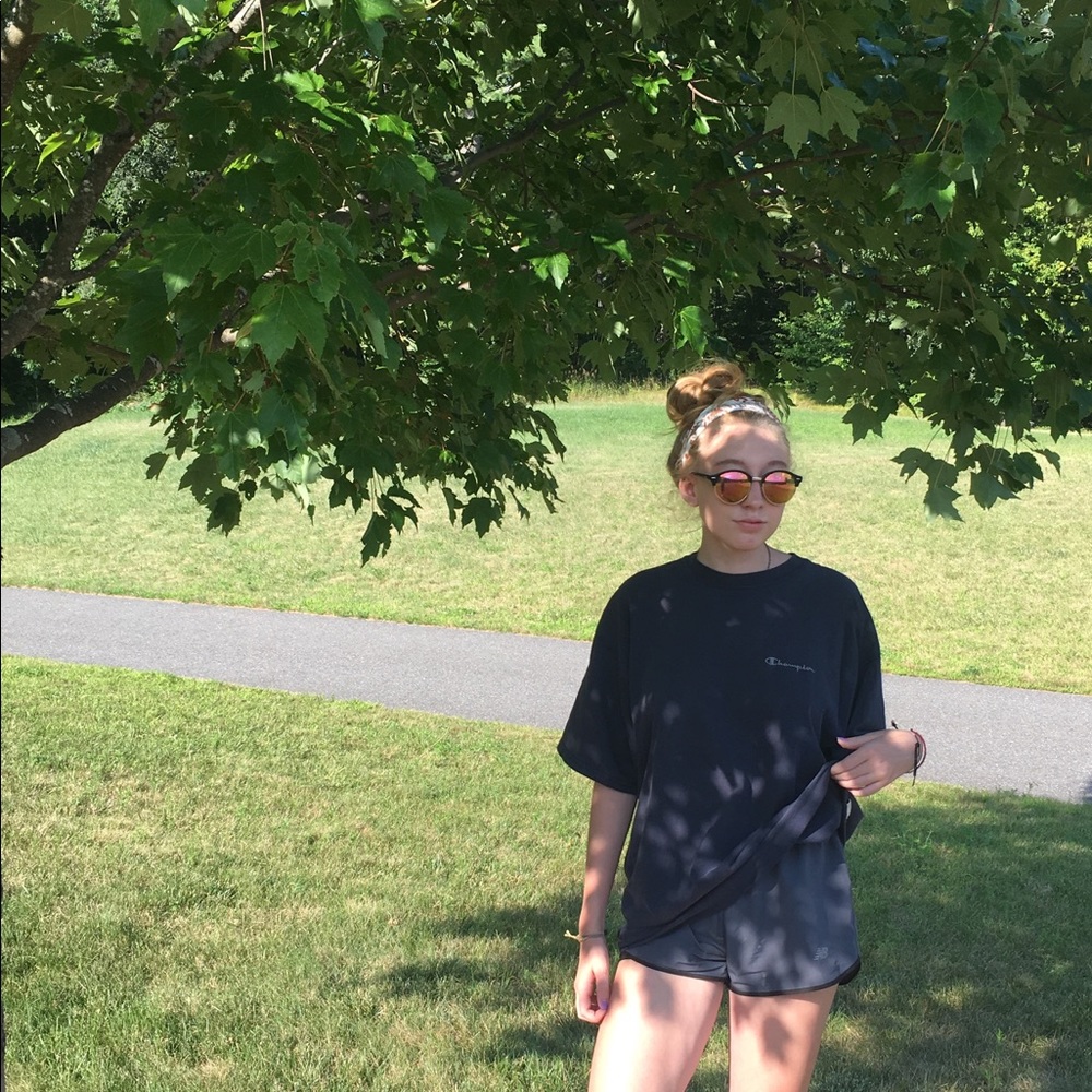 oversized navy champion tee