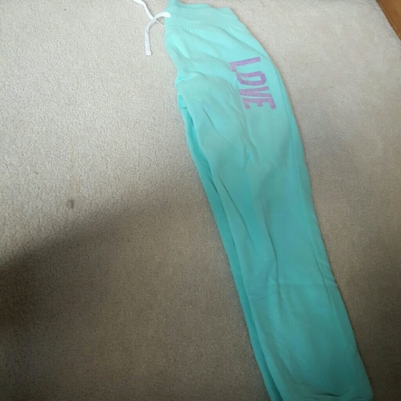 Warm up suit - Picture 2 of 3