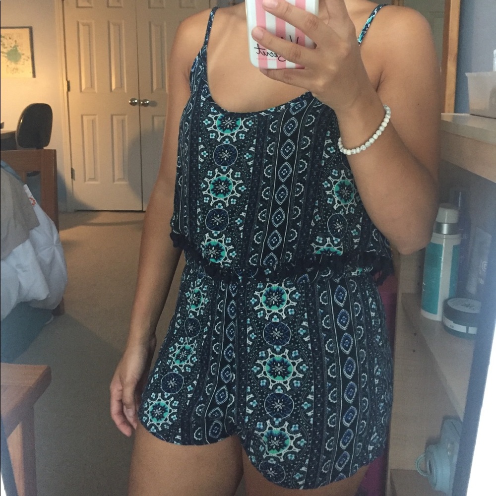 LA Hearts Romper - Picture 2 of 4