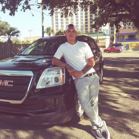 Meet your Posher, Raymond - Picture 1 of 1