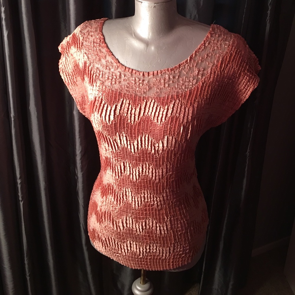 Peach top.