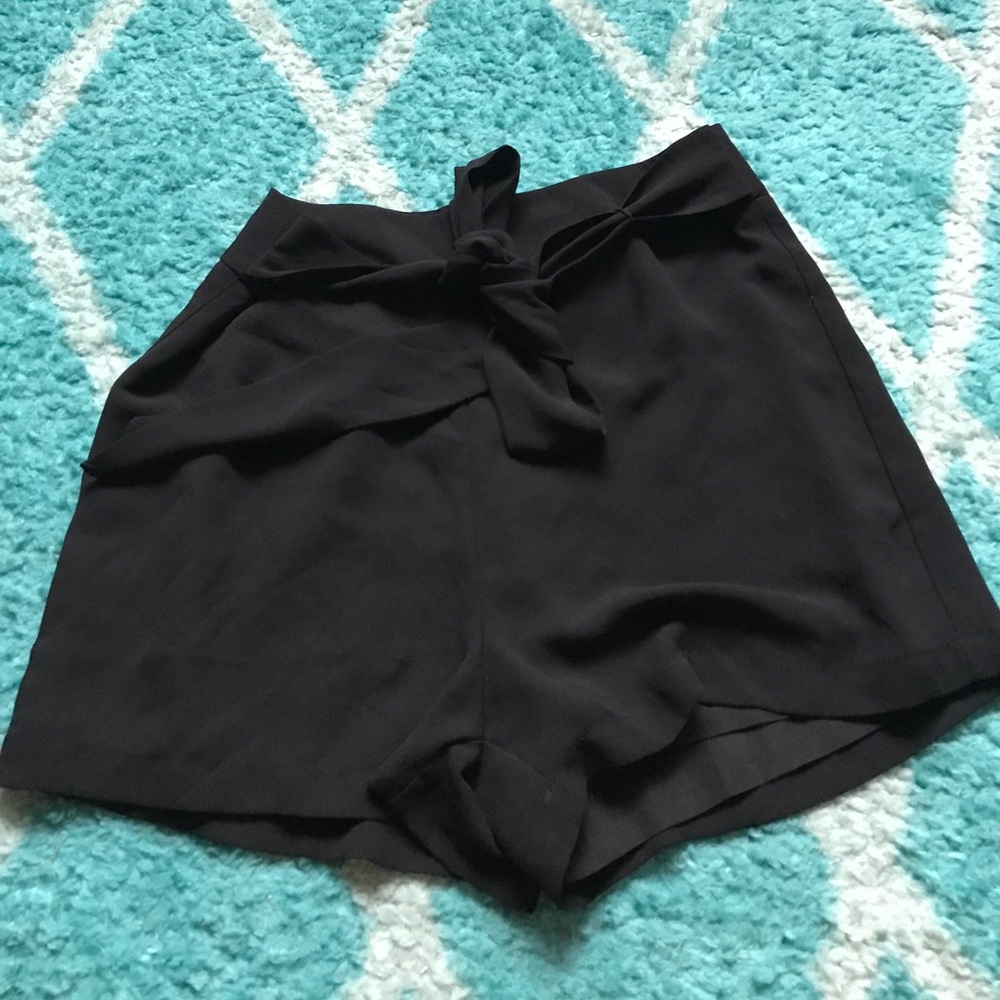 Forever 21 dress shorts with self tie belt